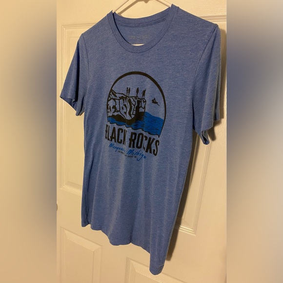 Black Rocks T-Shirt - Picture 3 of 5